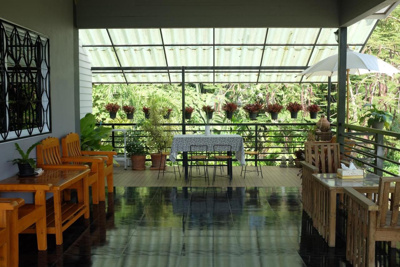 Rai Boonsom Apartment Phrao Bagian luar foto