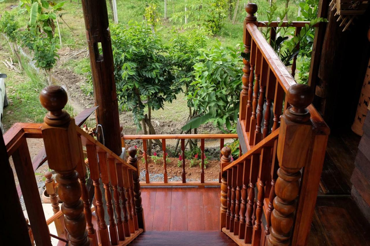 Rai Boonsom Apartment Phrao Bagian luar foto