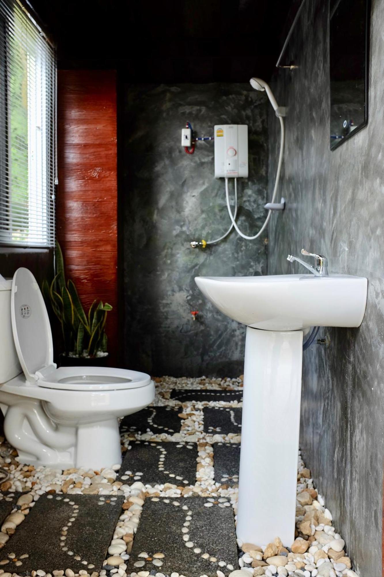 Rai Boonsom Apartment Phrao Bagian luar foto