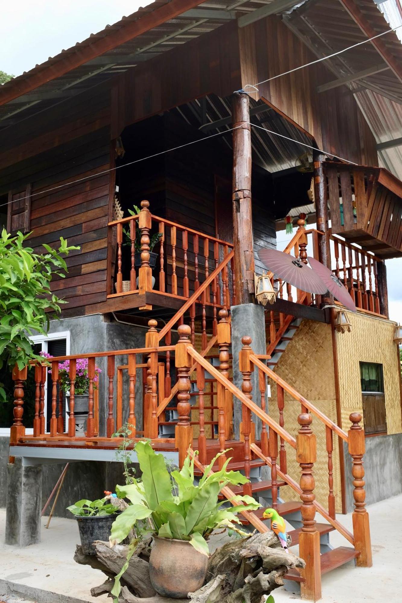 Rai Boonsom Apartment Phrao Bagian luar foto